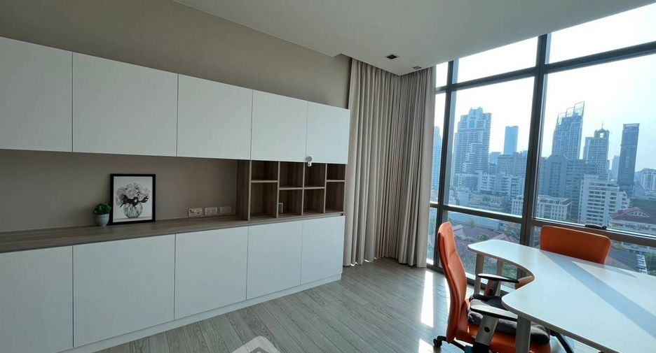 For rent 2 bedrooms condo in Watthana, Bangkok