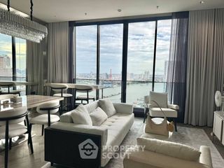 For rent 2 bedrooms condo in Khlong San, Bangkok