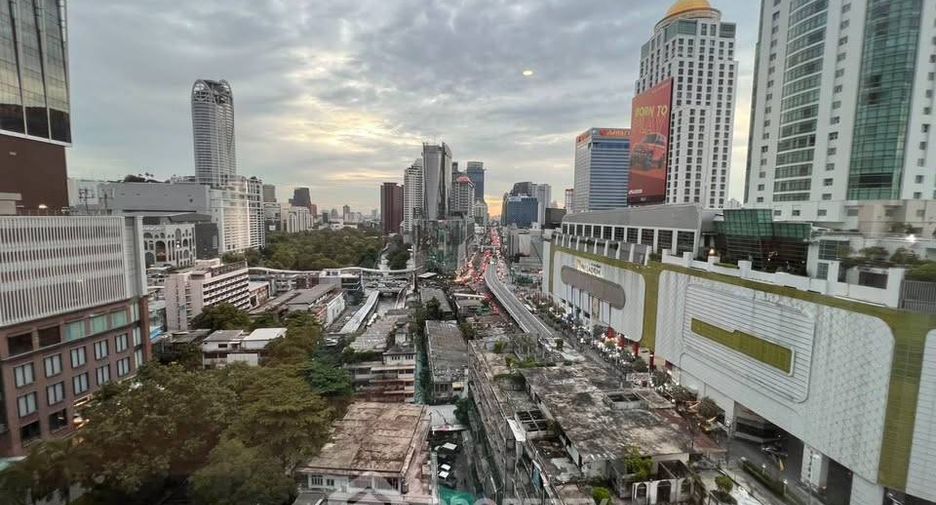 For rent 1 bed condo in Pathum Wan, Bangkok