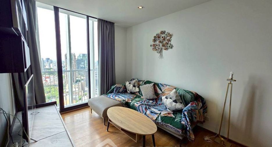For rent 2 bedrooms condo in Khlong Toei, Bangkok