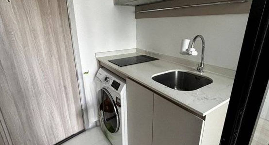 Wohnung zur Miete mit 1 Zimmer in Sathon, Bangkok