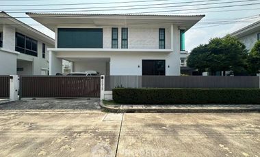 For rent 3 bedrooms house in Lat Krabang, Bangkok
