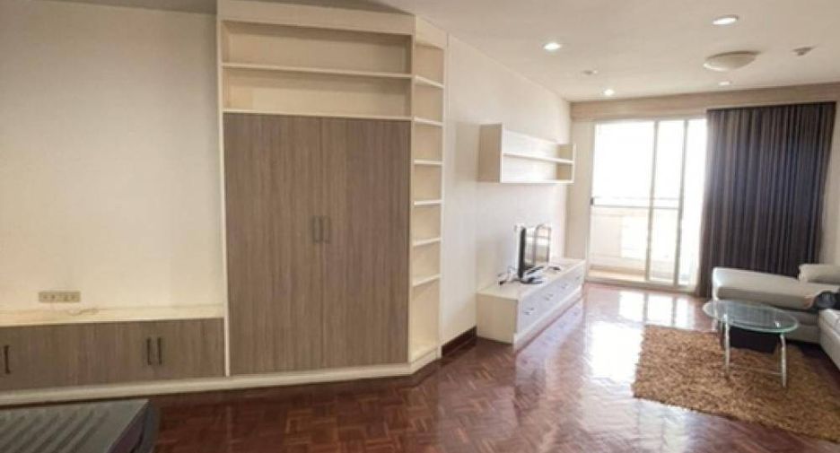 For rent 1 bed condo in Bang Na, Bangkok
