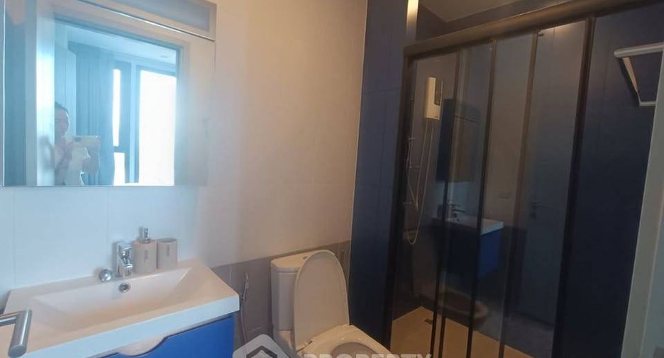 Condo en alquiler de 1 habitaciones en Watthana, Bangkok