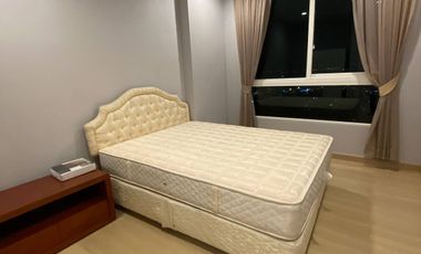 For rent 2 bedrooms condo in Yan Nawa, Bangkok