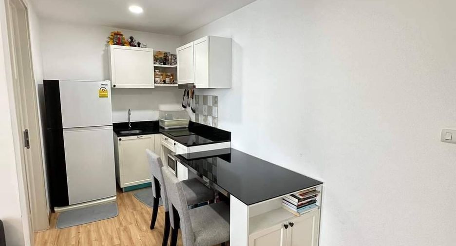 For rent 2 bedrooms condo in Bang Kho Laem, Bangkok