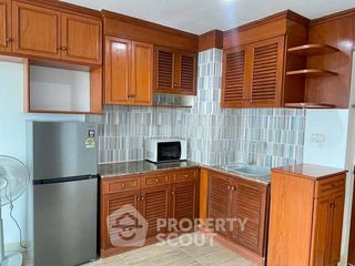 For rent 2 bedrooms condo in Ratchathewi, Bangkok