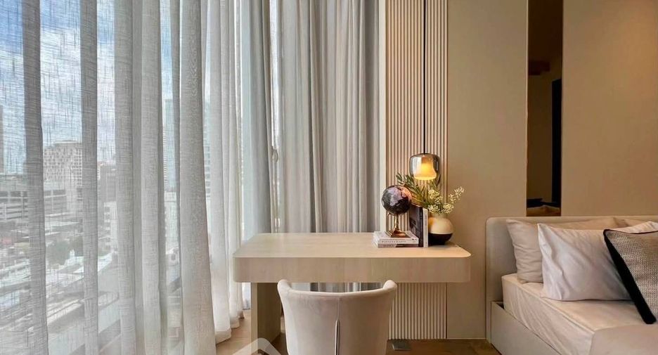 For rent 1 bed condo in Bang Rak, Bangkok