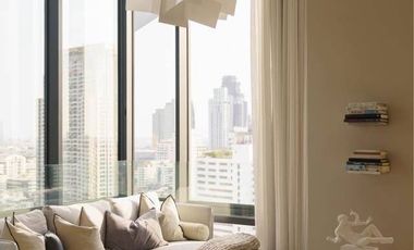 For rent 2 bedrooms condo in Bang Rak, Bangkok