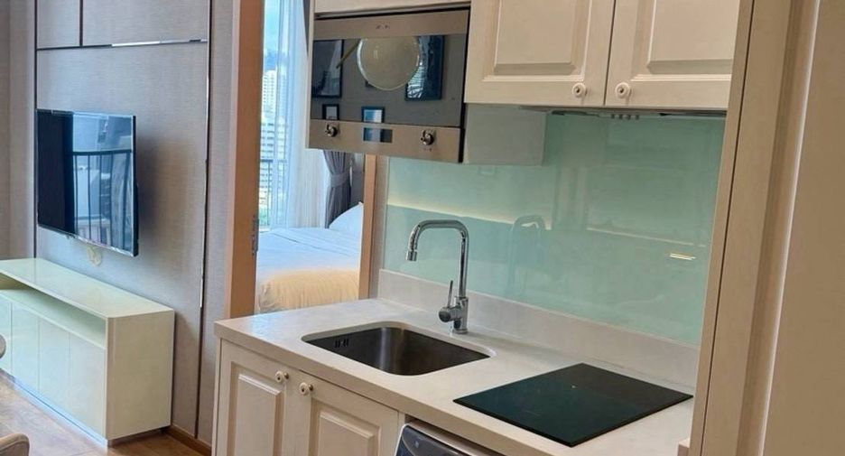 Condo en alquiler de 1 habitaciones en Watthana, Bangkok