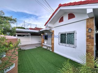À louer et à vendre 3 chambres maison à Bang Lamung, Chonburi
