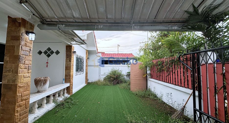 For rent and for sale 3 bedrooms house in Bang Lamung, Chonburi