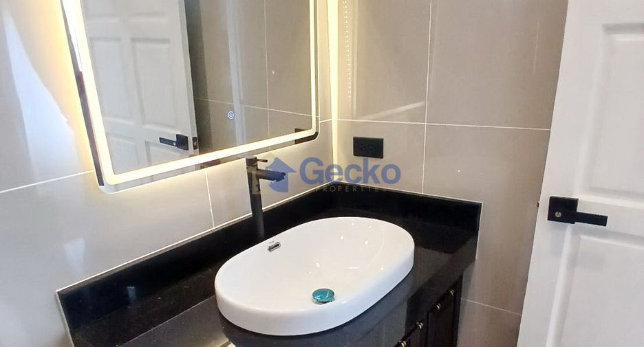 For rent and for sale 6 bedrooms house in Bang Lamung, Chonburi