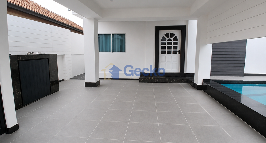 For rent and for sale 6 bedrooms house in Bang Lamung, Chonburi