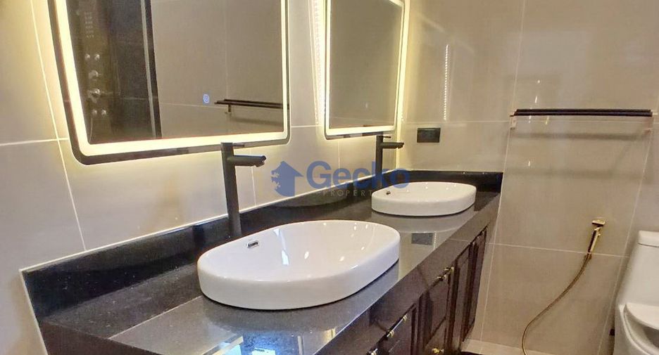 For rent and for sale 6 bedrooms house in Bang Lamung, Chonburi