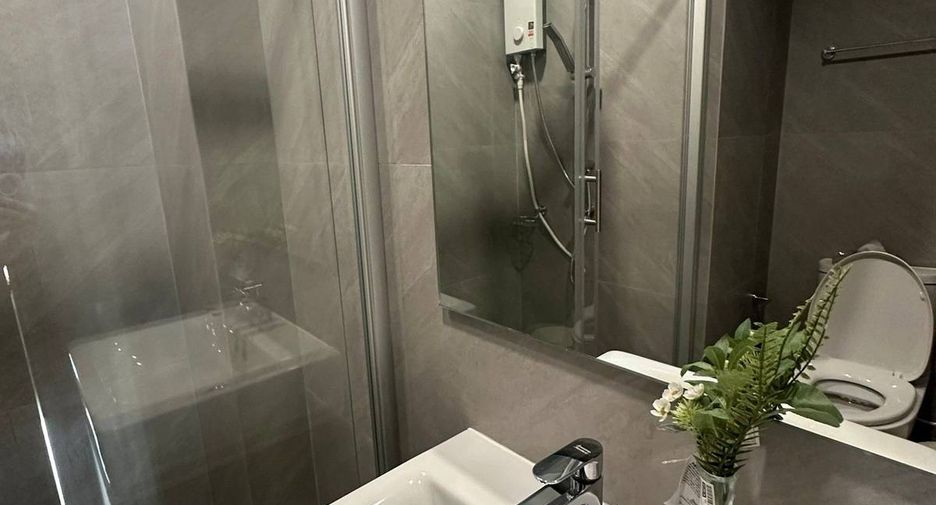 For rent 1 Beds condo in Khlong Toei, Bangkok