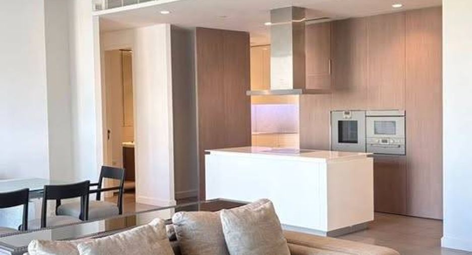 Wohnung zur Miete mit 3 Zimmer in Pathum Wan, Bangkok