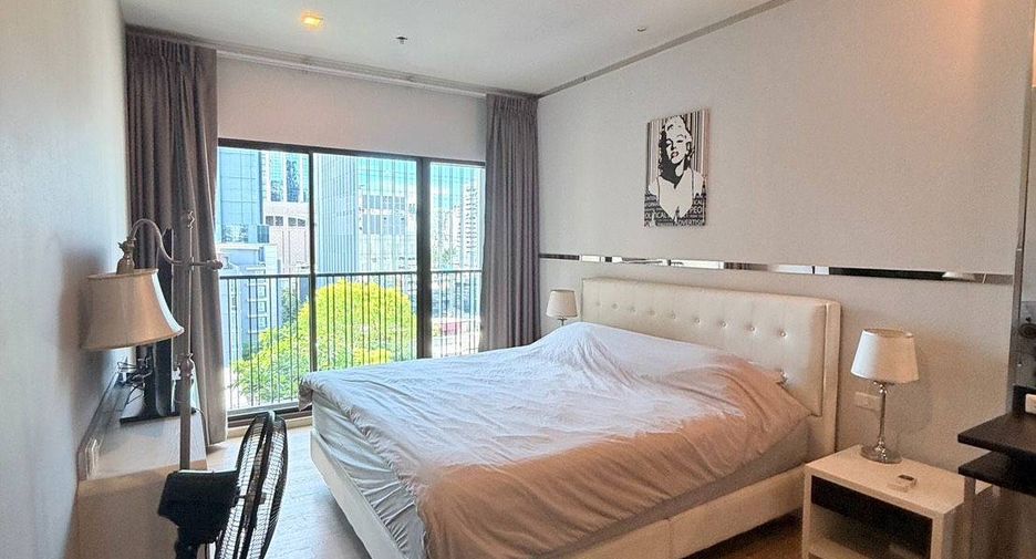 For rent 1 bed condo in Khlong Toei, Bangkok