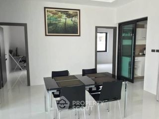 À louer 3 chambres maison à Bang Lamung, Chonburi