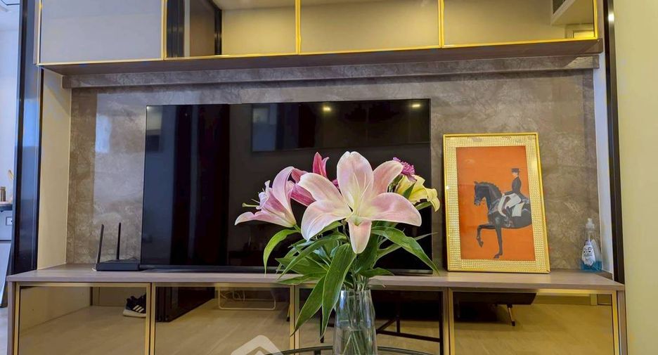 For rent 1 bed condo in Huai Khwang, Bangkok