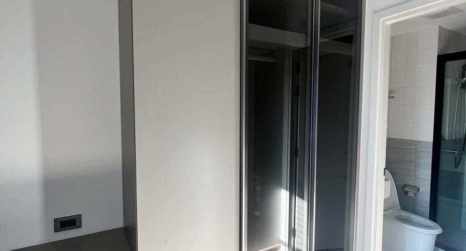 Продажа и аренда 1 кровать кондо в Хуаи Кхщанг, Бангкок