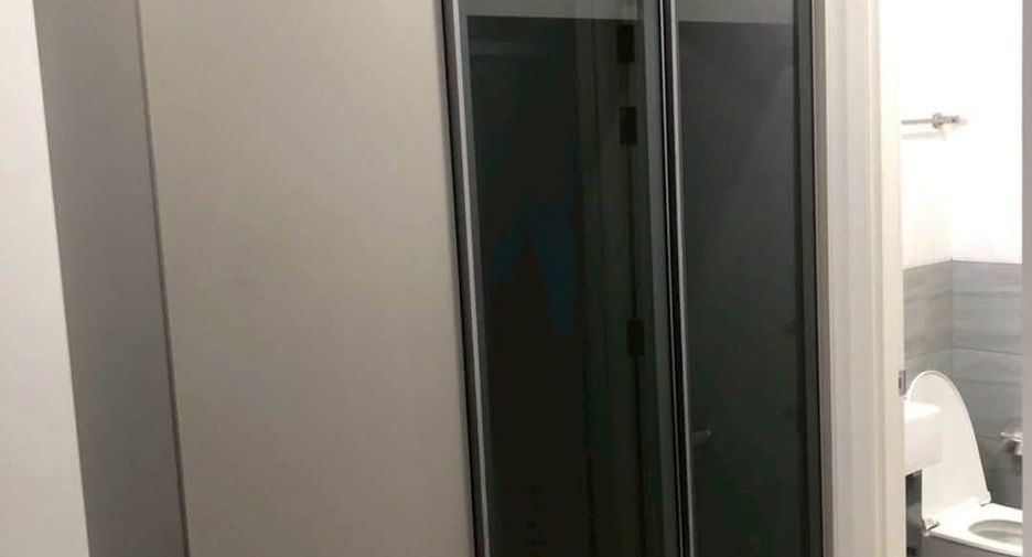 Продажа и аренда 1 кровать кондо в Хуаи Кхщанг, Бангкок