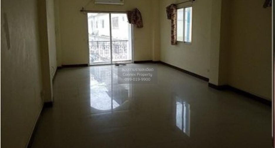 For sale 2 bedrooms retail Space in Bang Lamung, Chonburi