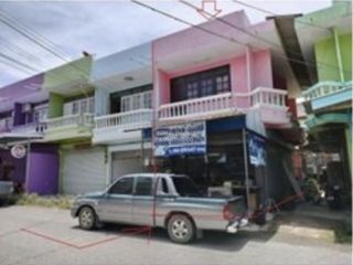 Gewerbefläche zum Kauf mit 2 Zimmer in Sattahip, Chonburi