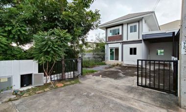 Продажа 2 спальни дом в Bang Phli, Самутпракан