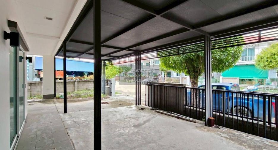 For sale 3 bedrooms house in Bang Phli, Samut Prakan