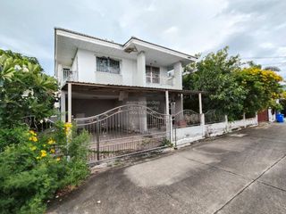 À vendre 3 chambres maison à Bang Sao Thong, Samut Prakan
