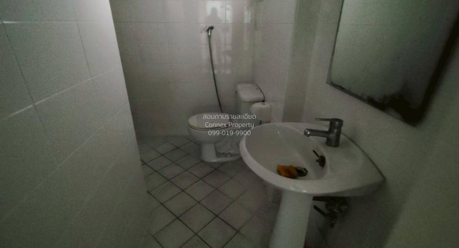 For sale 3 ベッドルーム house in Bang Sao Thong, Samut Prakan
