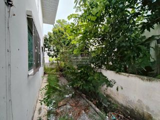 À vendre 3 chambres maison à Bang Sao Thong, Samut Prakan