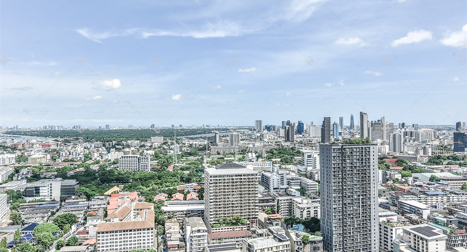 For sale 3 bedrooms condo in Sathon, Bangkok