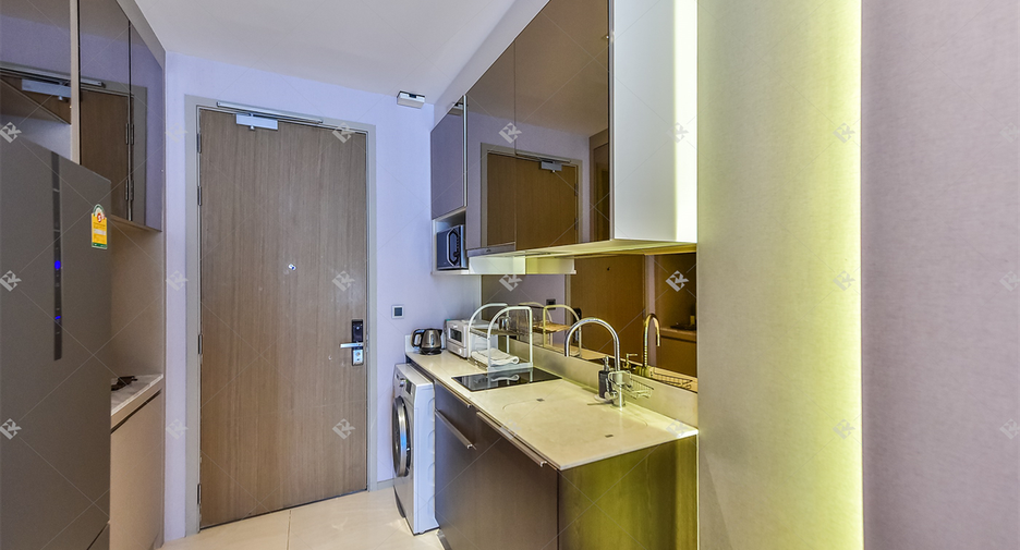 À vendre 1 chambre condo à Bang Rak, Bangkok