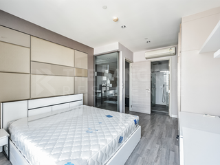 For sale 1 bed condo in Sathon, Bangkok