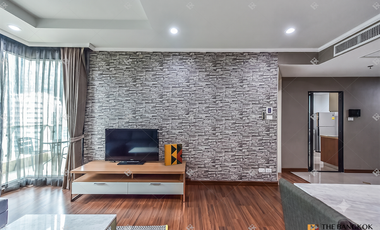 For rent 2 bedrooms condo in Sathon, Bangkok