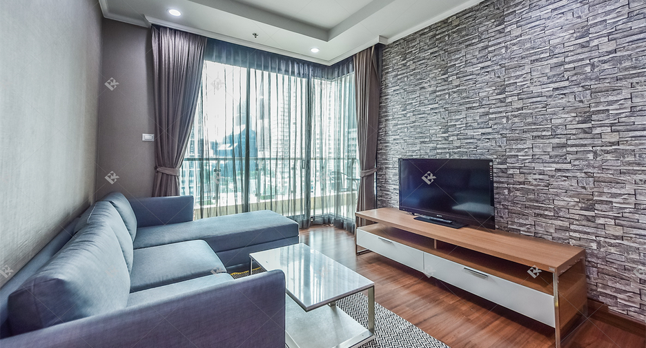 For rent 2 bedrooms condo in Sathon, Bangkok