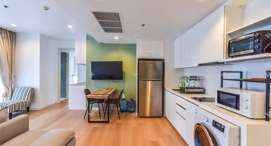 Condo en alquiler de 2 habitaciones en Sathon, Bangkok