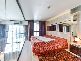 Condo en alquiler de 1 habitaciones en Sathon, Bangkok