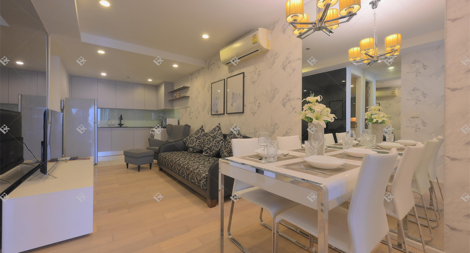 For rent 2 bedrooms condo in Watthana, Bangkok