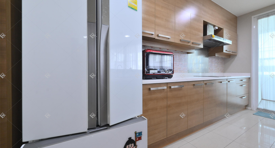 Wohnung zur Miete mit 2 Zimmer in Watthana, Bangkok