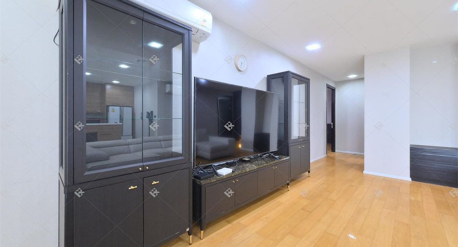 Wohnung zur Miete mit 2 Zimmer in Watthana, Bangkok