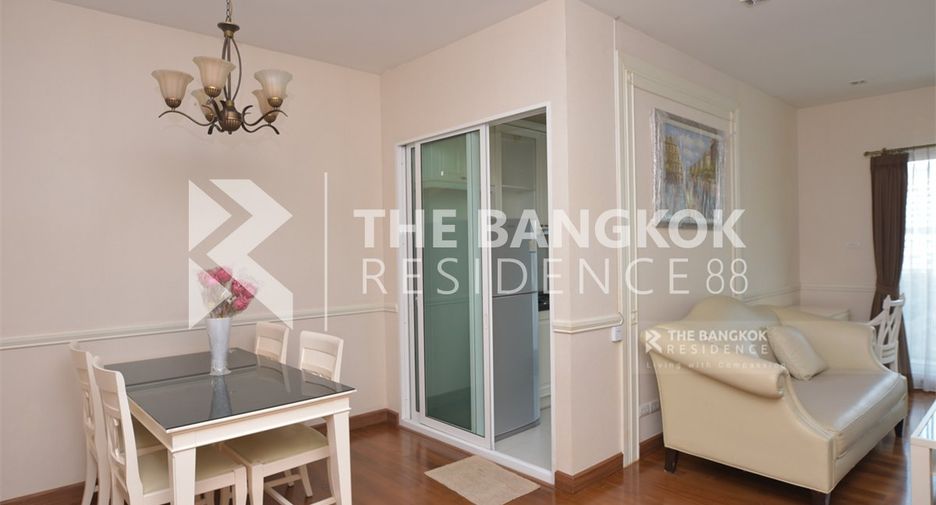 For rent 2 bedrooms condo in Sathon, Bangkok