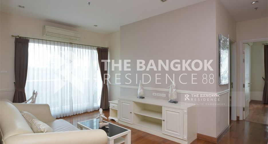 For rent 2 bedrooms condo in Sathon, Bangkok