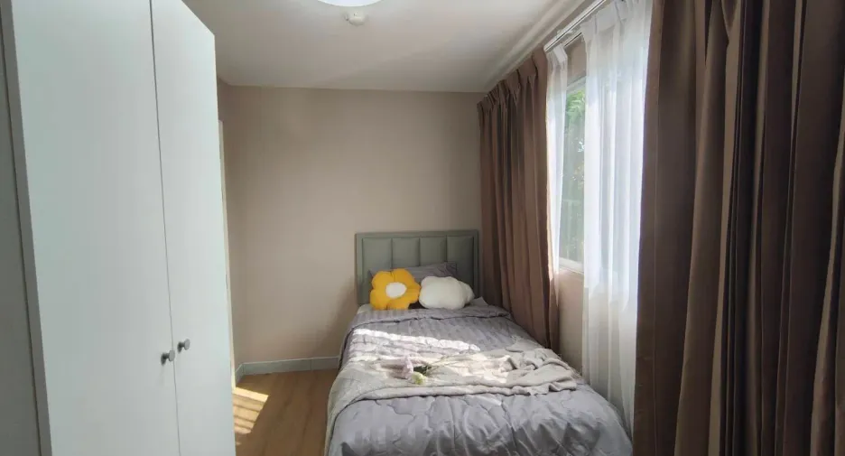 For sale 2 bedrooms condo in Bang Kapi, Bangkok