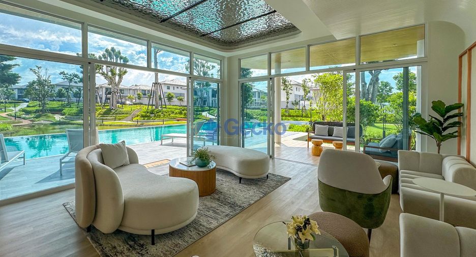 For sale 4 ベッドルーム house in Bang Lamung, Chonburi