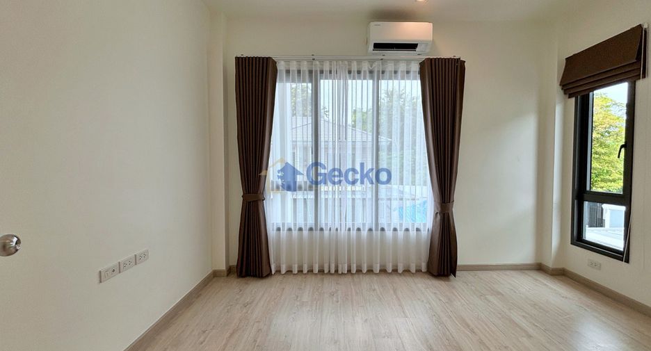 For sale 4 ベッドルーム house in Bang Lamung, Chonburi
