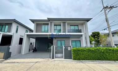 For sale 4 ベッドルーム house in Bang Lamung, Chonburi