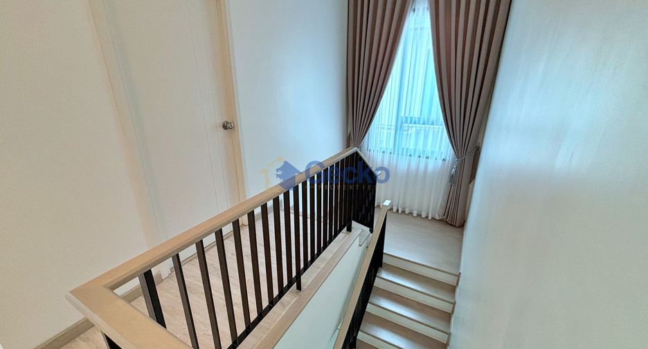 For sale 4 ベッドルーム house in Bang Lamung, Chonburi